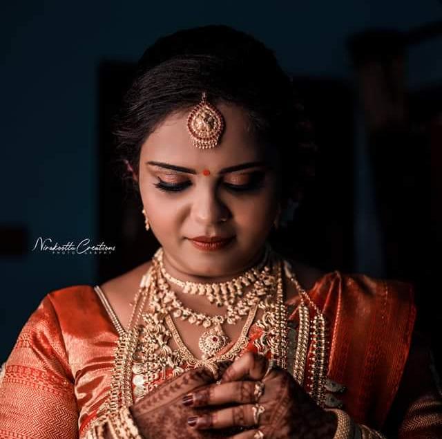 CUTE BEAUTY PARLOUR HARIPAD